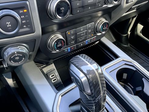 Used 2019 Ford F150 Raptor AWD/4WD image 22