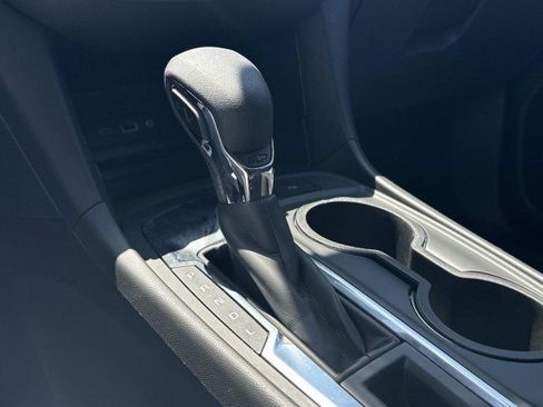 Used 2022 Chevrolet Equinox LT FWD image 30