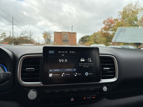 New 2026 Hyundai Venue SEL image 20