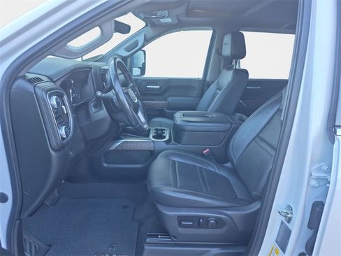 Used 2021 GMC Sierra 2500 Denali w/ Denali Ultimate Package image 12