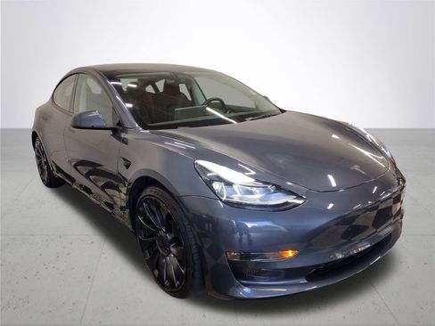 Used 2023 Tesla Model 3 Performance image 4