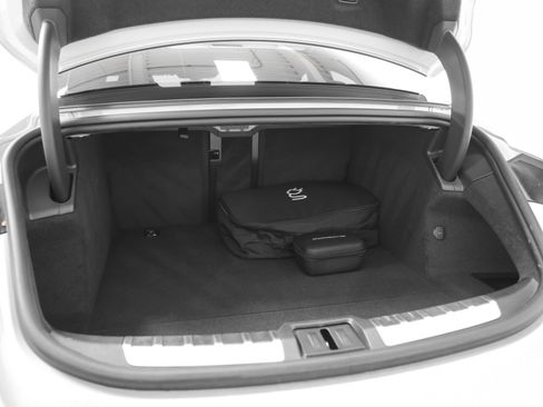 Certified 2025 Porsche Taycan AWD/4WD image 20