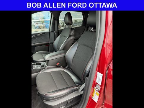 Used 2025 Ford Escape ST-Line w/ Equipment Group 301A FWD image 14