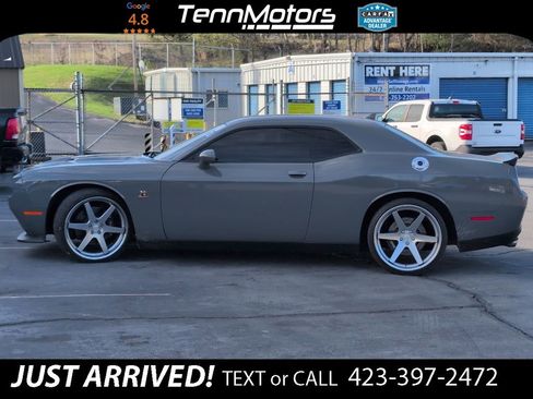 Used 2018 Dodge Challenger R/T Scat Pack w/ Driver Convenience Group image 8