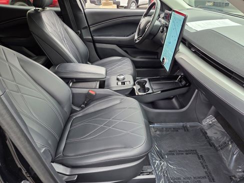 Certified 2023 Ford Mustang Mach-E Select image 15