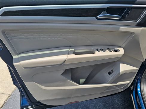 Used 2023 Volkswagen Atlas SE FWD image 15