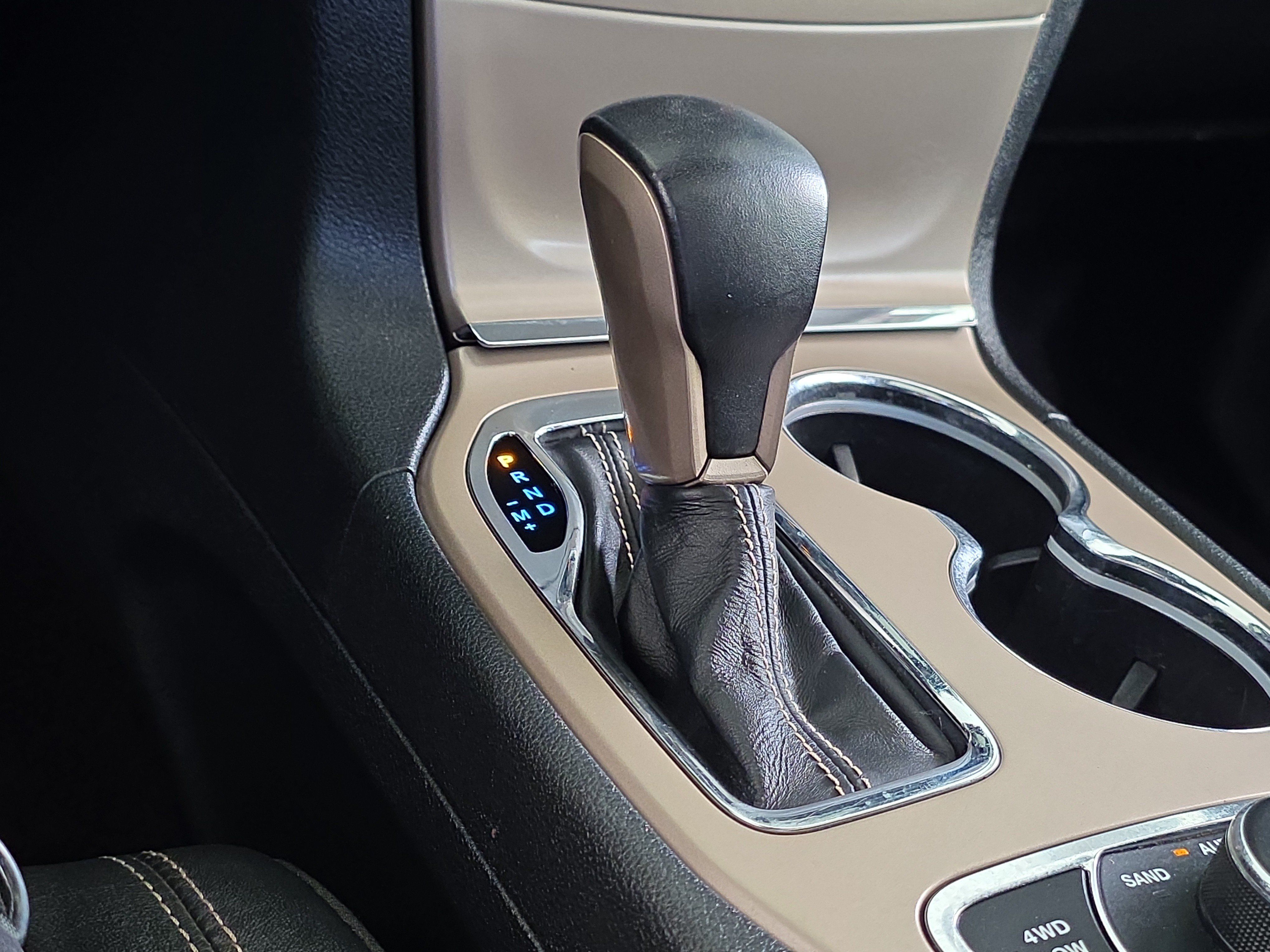 Used 2017 Jeep Grand Cherokee Limited AWD/4WD image 20