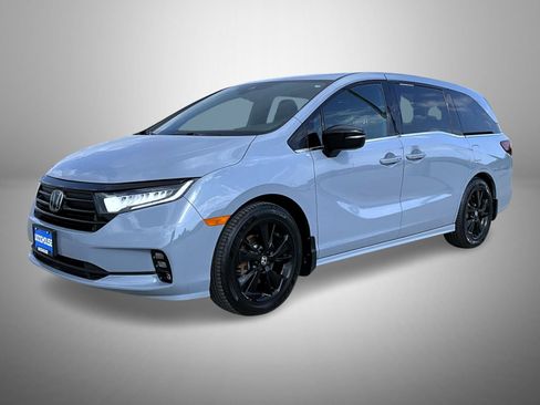 Used 2024 Honda Odyssey Sport image 1