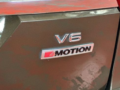 Used 2019 Volkswagen Atlas SE w/ Towing Package image 35