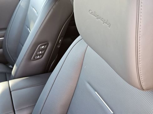 New 2026 Hyundai Palisade Calligraphy FWD image 25