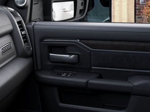 New 2026 RAM 3500 Laramie AWD/4WD image 25