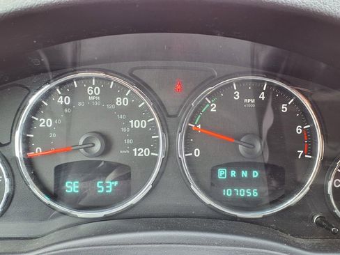 Used 2012 Jeep Liberty Sport w/ Popular Equipment Group AWD/4WD image 13