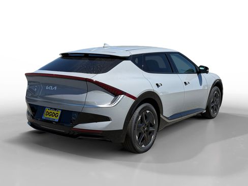 New 2026 Kia EV6 Wind RWD image 5