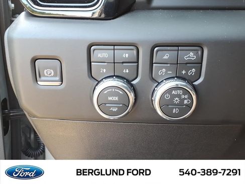Used 2026 GMC Sierra 2500 AT4 w/ AT4 Premium Plus Package AWD/4WD image 27