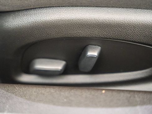 Used 2023 Chevrolet Camaro LT RWD image 36