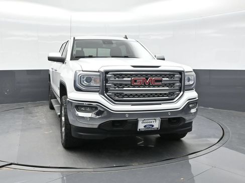 Used 2018 GMC Sierra 1500 SLT w/ Texas SLT Premium Package AWD/4WD image 12