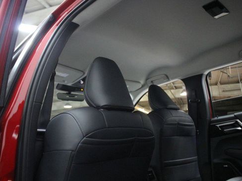 New 2026 Mitsubishi Outlander SE image 23