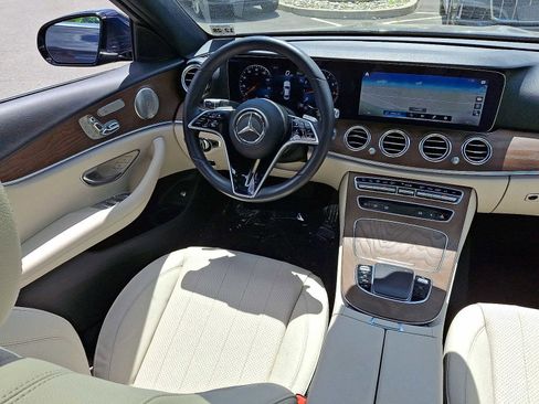 Used 2023 Mercedes-Benz E 350 4MATIC Sedan image 15
