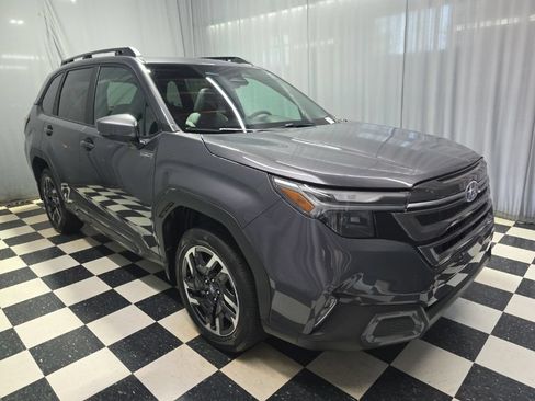 New 2026 Subaru Forester Touring AWD/4WD image 3