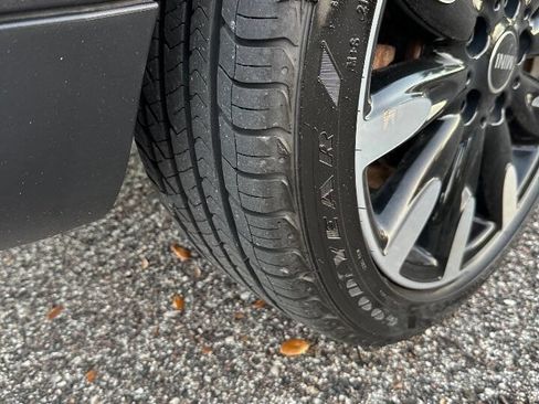 Used 2019 MINI Cooper S w/ Premium Package image 46