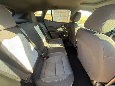 New 2026 Chevrolet Trax RS w/ Sunroof Package image 16