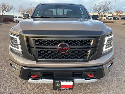 Certified 2023 Nissan Titan PRO-4X w/ Pro-4x Convenience Package image 10