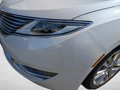 Used 2016 Lincoln MKZ AWD image 7
