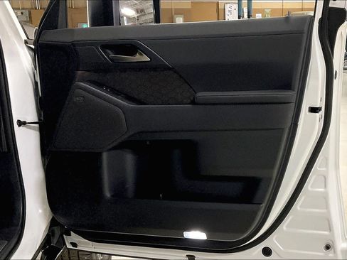 Used 2024 Lexus GX 550 image 21