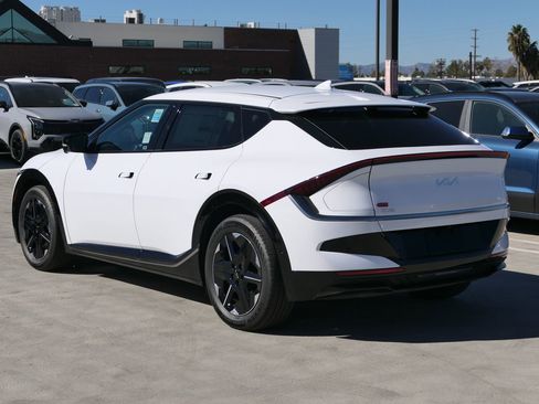 New 2025 Kia EV6 Wind image 5