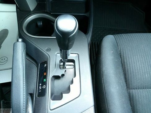 Used 2016 Toyota RAV4 LE image 17