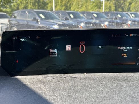 Used 2025 Ford Expedition Max Active AWD/4WD image 21