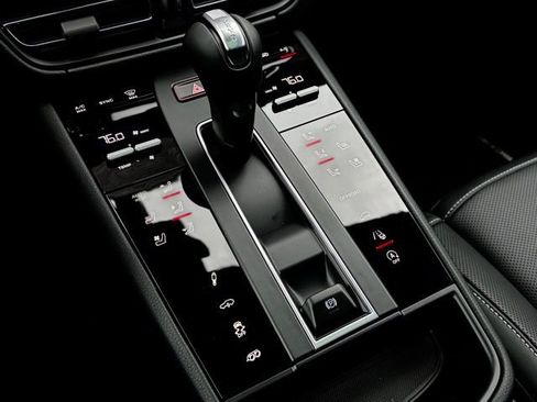 New 2026 Porsche Macan S AWD/4WD image 32