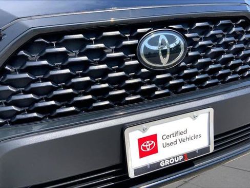 Certified 2025 Toyota Corolla Cross L FWD image 29