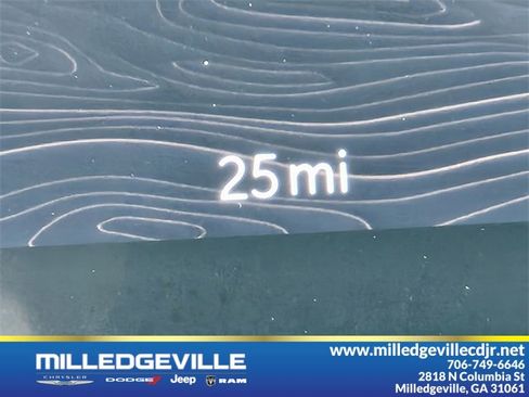 New 2025 Jeep Grand Cherokee Limited w/ Black Appearance Package image 32