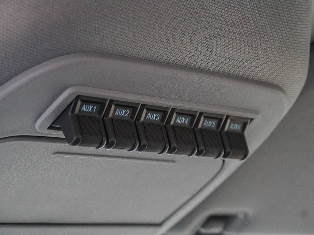 New 2025 Ford F350 XL RWD image 17