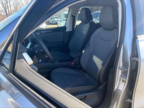 New 2026 Volkswagen Tiguan SE image 11