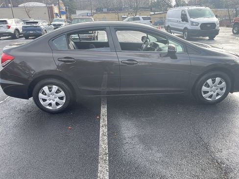 Used 2013 Honda Civic LX image 16