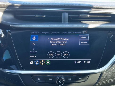 Used 2020 Buick Encore GX Preferred w/ Cold Weather Comfort Package FWD image 32