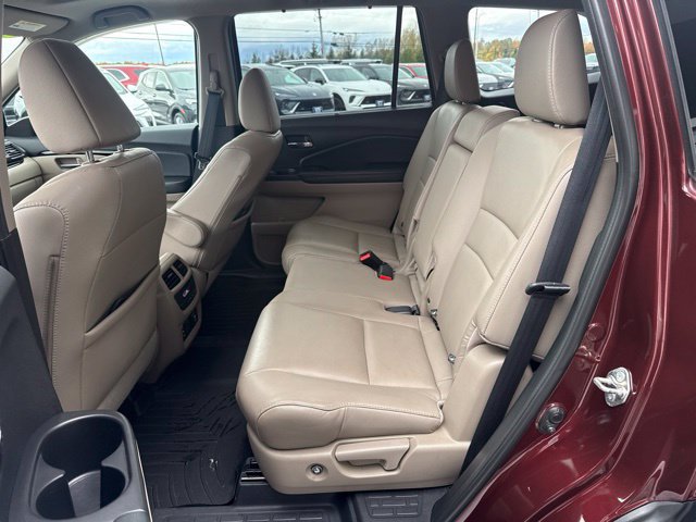 Used 2018 Honda Pilot Touring image 28
