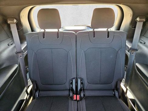 Used 2025 Jeep Grand Cherokee L Laredo RWD image 20