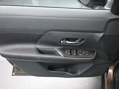 New 2026 Nissan Kicks SV image 10