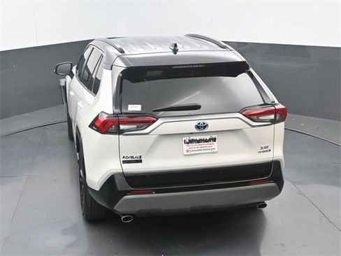 Used 2022 Toyota RAV4 XSE image 31