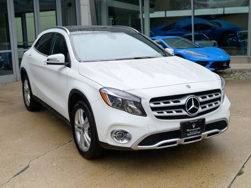 Used 2019 Mercedes-Benz GLA 250 4MATIC image 3