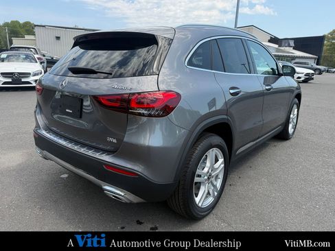 Certified 2022 Mercedes-Benz GLA 250 4MATIC image 8