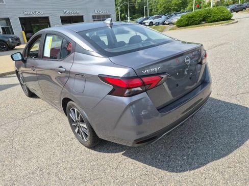 Used 2024 Nissan Versa SV FWD image 7
