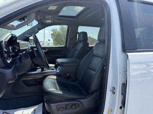 Used 2024 Chevrolet Silverado 1500 LT Trail Boss w/ Convenience Package II AWD/4WD image 25