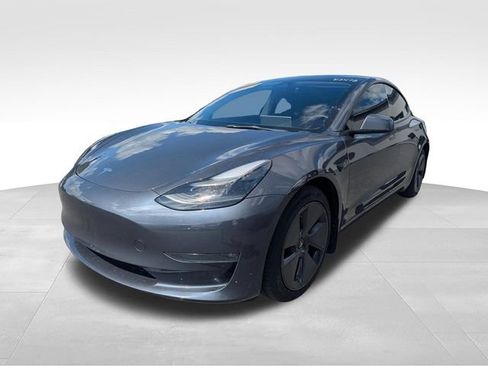 Used 2023 Tesla Model 3 Long Range AWD/4WD image 3