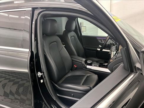 Certified 2022 Mercedes-Benz GLB 250 image 6