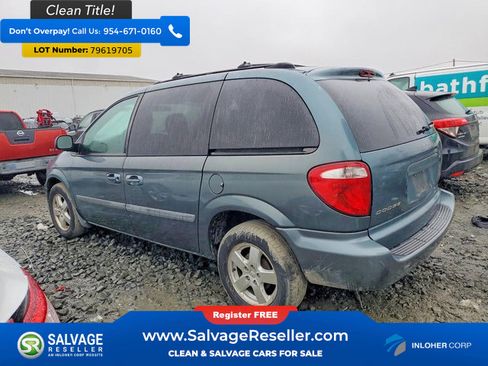 Used 2005 Dodge Caravan SXT w/ Popular Equipment Group image 3