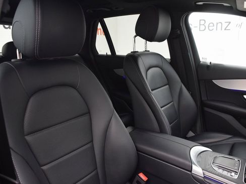 Used 2022 Mercedes-Benz GLC 300 image 16